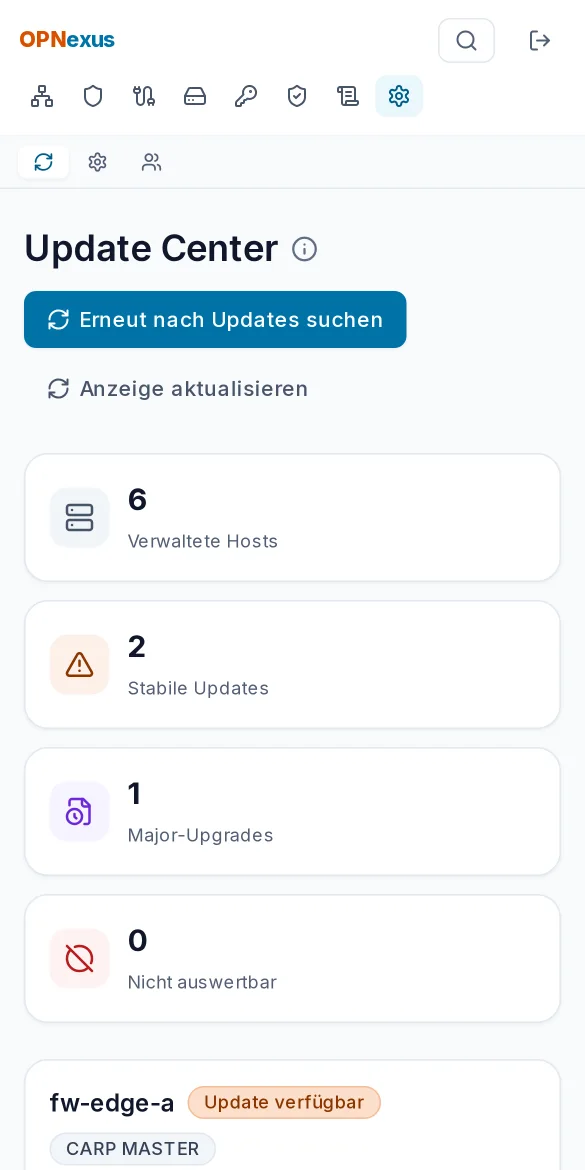 Update Center mit verfügbaren Updates, Major-Upgrade und CARP-Steuerung